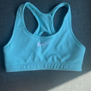 Kids NIKE Reversible Size Medium Sports Bra